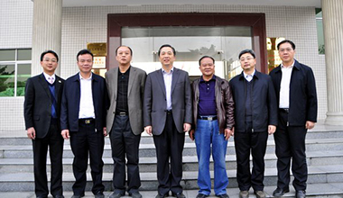 廣東省農(nóng)業(yè)廳鄭偉儀廳長一行蒞臨我司指導(dǎo)工作