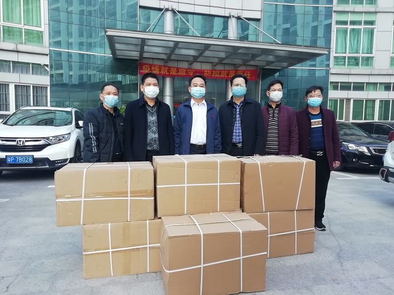 2020年2月,霸王花集團(tuán)累計(jì)捐款捐醫(yī)療物資共計(jì)106萬(wàn)