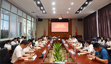 廣東霸王花集團(tuán)中層訓(xùn)練營正式開班